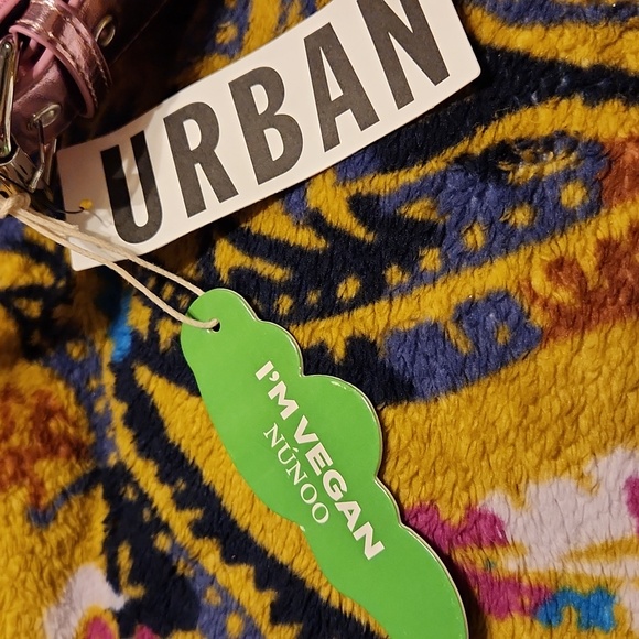 NWT Urban Outfitters Nunoo Vegan Faux Leather Metallic Shoulder Mini Bag - Picture 2 of 12